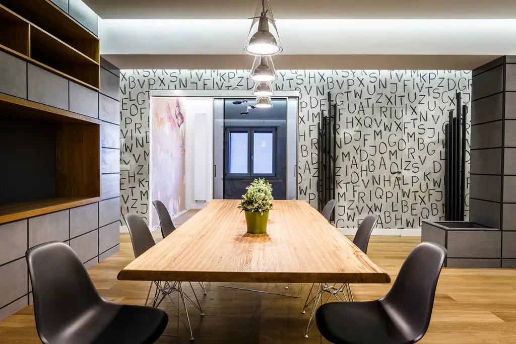 Dining Room with wood table Monolithic House by brain factory