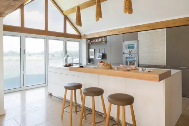 Beautiful wooden kitchen design
