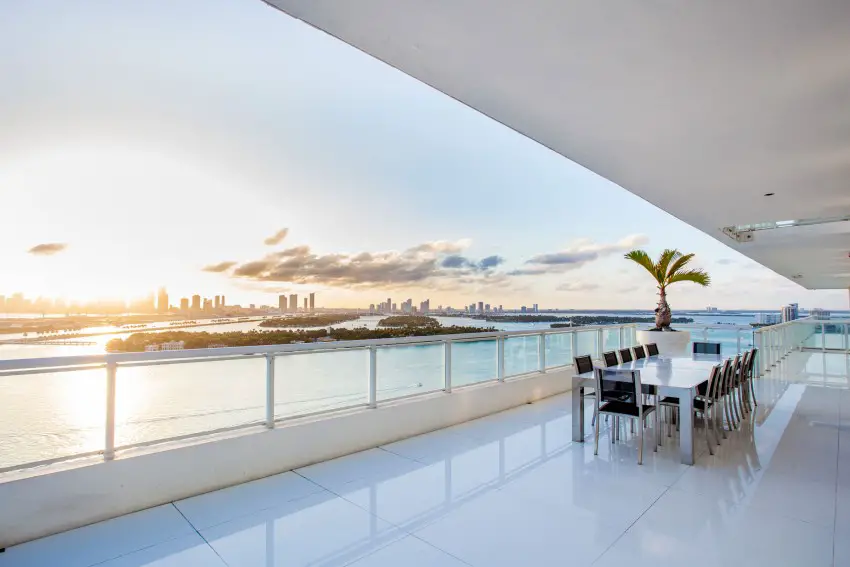 Bentley Bay’s Essential Miami Beach Penthouse (1)