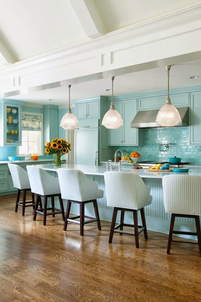 Beautiful Eclectic Home with Turquoise Color (4)