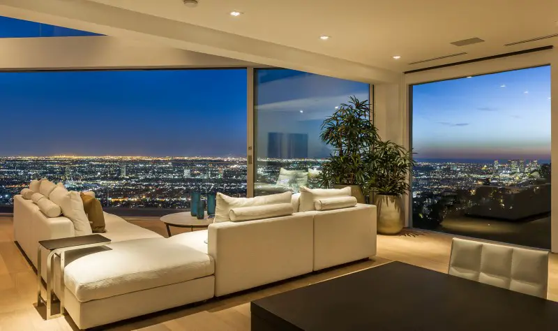 Living Room with view, Amazing Views from 8320 Grand View Drive (19)