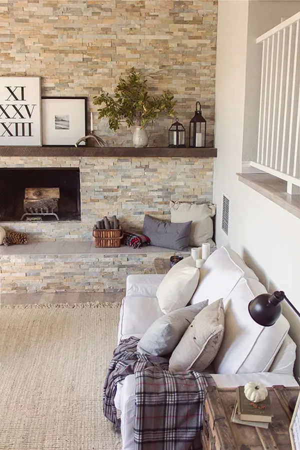 Cozy cottage living area, Jenna Sue Design