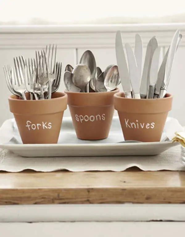 30+ Genius DIY Kitchen Storage and Organization Ideas, You can use glossed pot holders as cutlery holders, DIY Kitchen storage