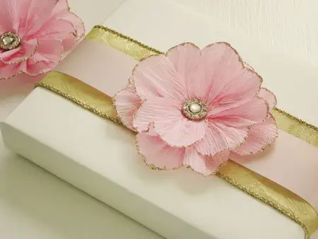 Beautiful DIY. Tissue Paper Flower with Glittery Edges, Paper Crafts