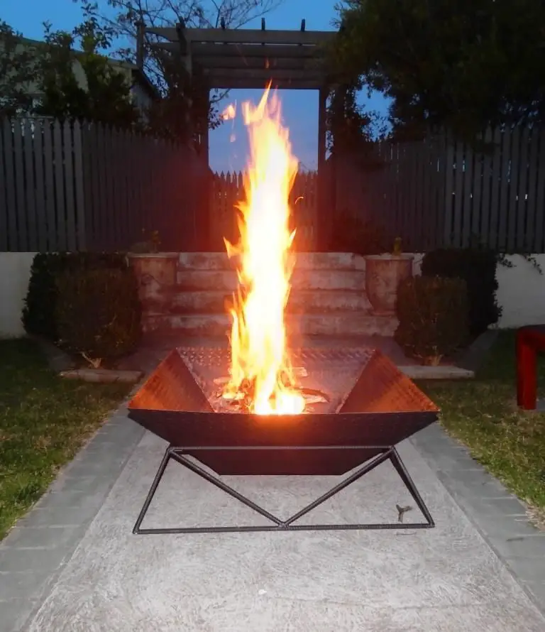 DIY Beautiful Steel Fire Pit for Your Backyard, DIY Fire Pit Ideas