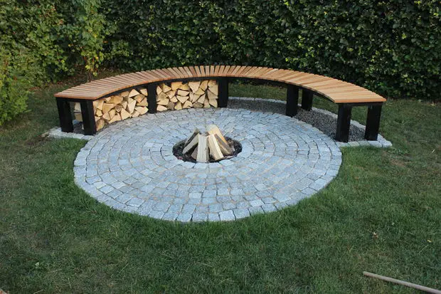 DIY Fire Pit Ideas, DIY Garden Fireplace With Bench