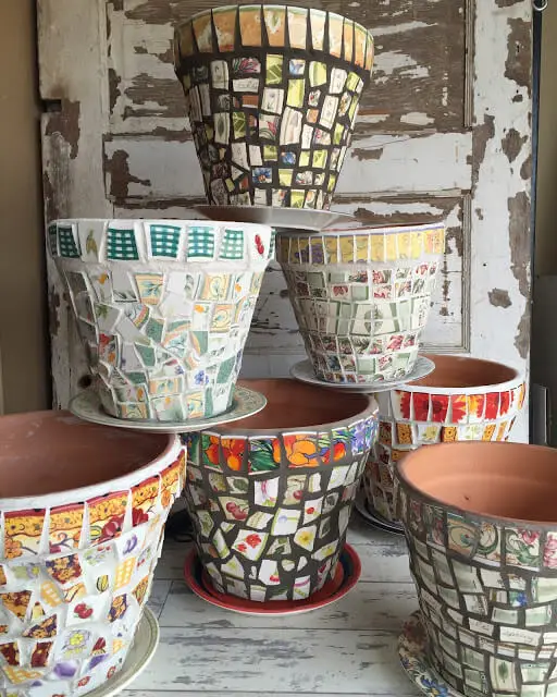 DIY Mosaic Flower Pots, DIY Backyard Projects