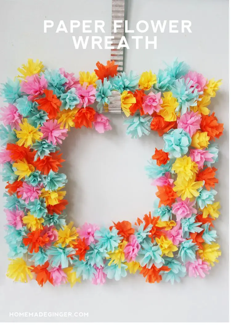 DIY Square Paper Flower Wreath, Paper Crafts and DIY Ideas