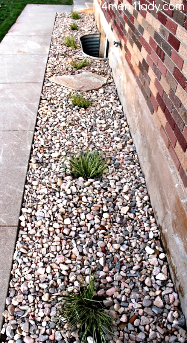 Easy Outdoor Landscaping Idea, DIY Backyard Ideas and projects