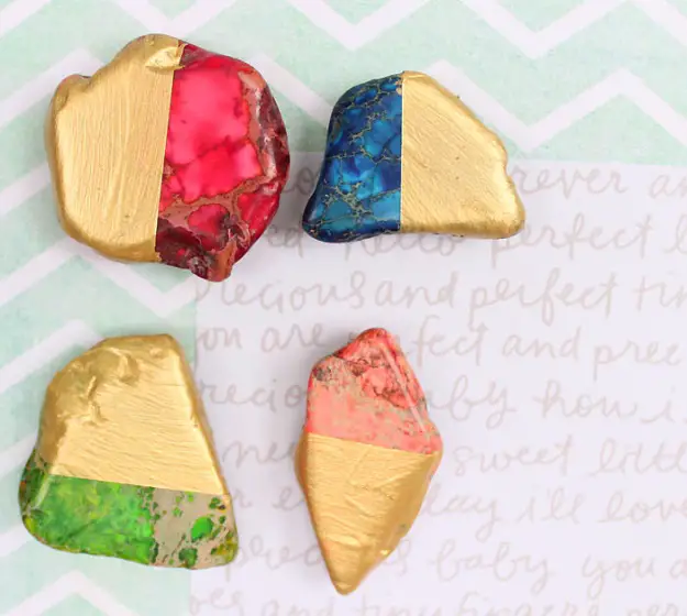 Crafts to Make and Sell, DIY Gold Dipped Magnets
