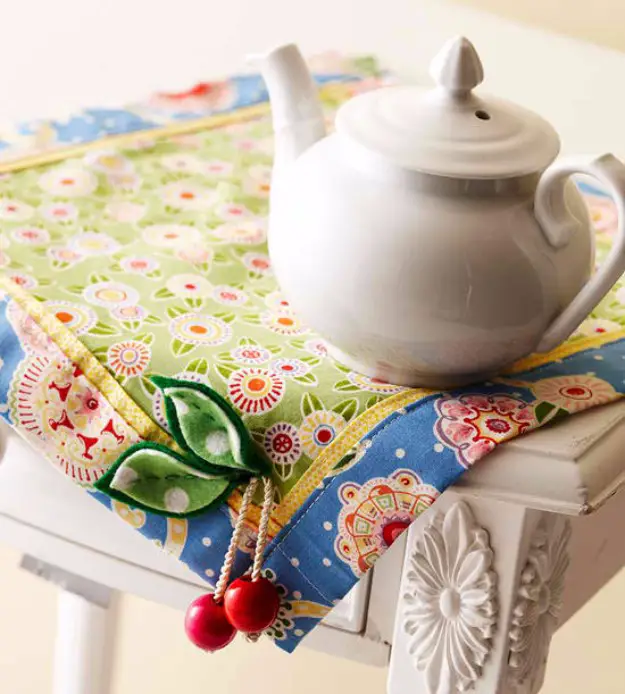 Crafts to make and sell, Beautiful Floral Pattern Table Mat