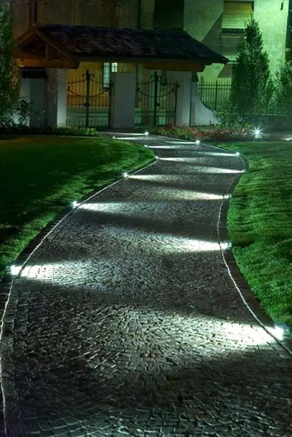 35+ AMAZING DIY Outdoor Lighting Ideas for the Garden, Walkway Lighting