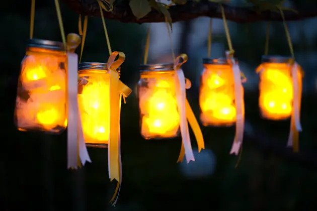 35+ AMAZING DIY Outdoor Lighting Ideas for the Garden, Lemonade Love Lanterns