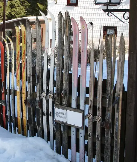 Fence Design Ideas, Snow Ski Fence
