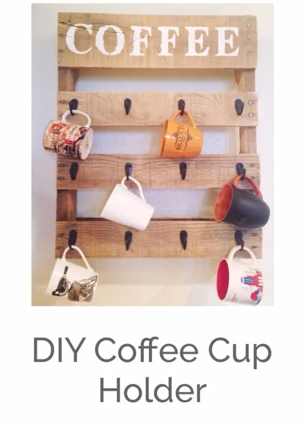 Beautiful DIY Pallet Coffee Cup Holder
