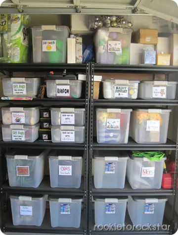 30+ BEST Garage Organization and Storage Ideas, Use Plastic Tubs