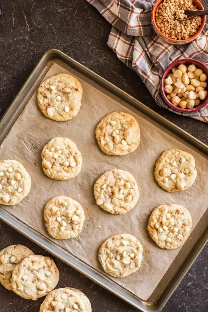 20+ Delicious Cookie Recipes and Ideas, Toffee White Chocolate Macadamia Nut Cookies