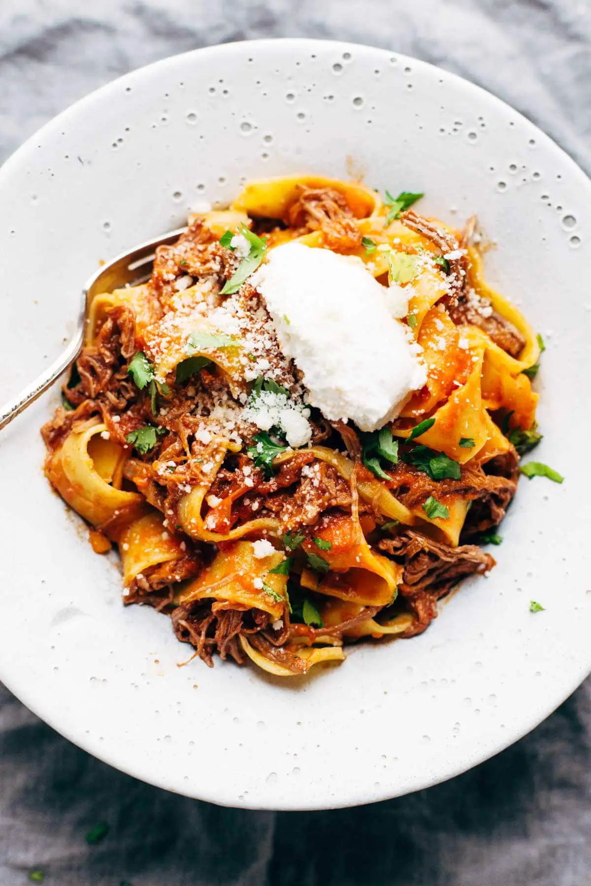 20+ Best Dinner Party Food Ideas - Easy Dinner Party Recipes, Slow-Cooker Beef Ragu With Pappardelle