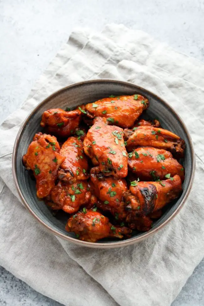 Instant Pot Low-Carb Sweet and Spicy Barbecue Chicken Wings, Keto Dinners: 20+ Delicious Low Carb Ketogenic Dinner Recipes to Try Tonight