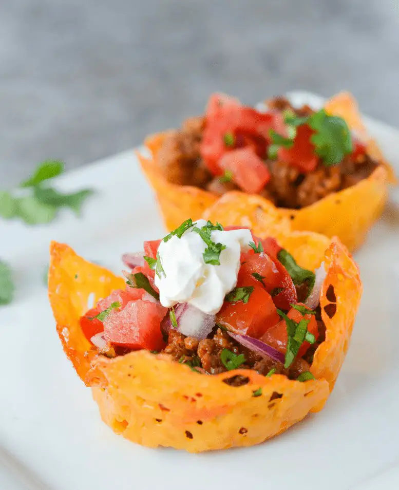 Keto Cheese Shell Taco Cups, Keto Dinners: 20+ Delicious Low Carb Ketogenic Dinner Recipes to Try Tonight