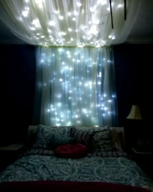 Romantic Bedroom Decor Ideas, Use string lights