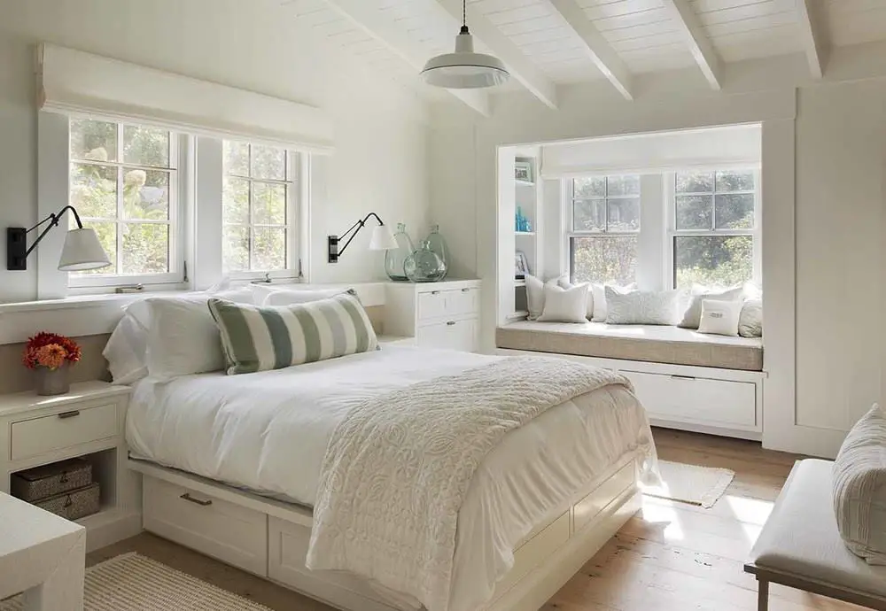 Guest Bedroom with Reading Nook, Beach Barn House in Massachusetts